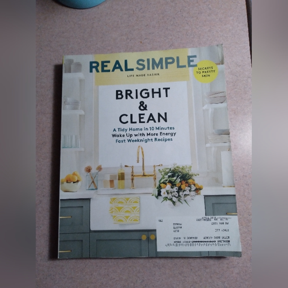 Real Simple Magazine Bundle (3) - Picture 5 of 5